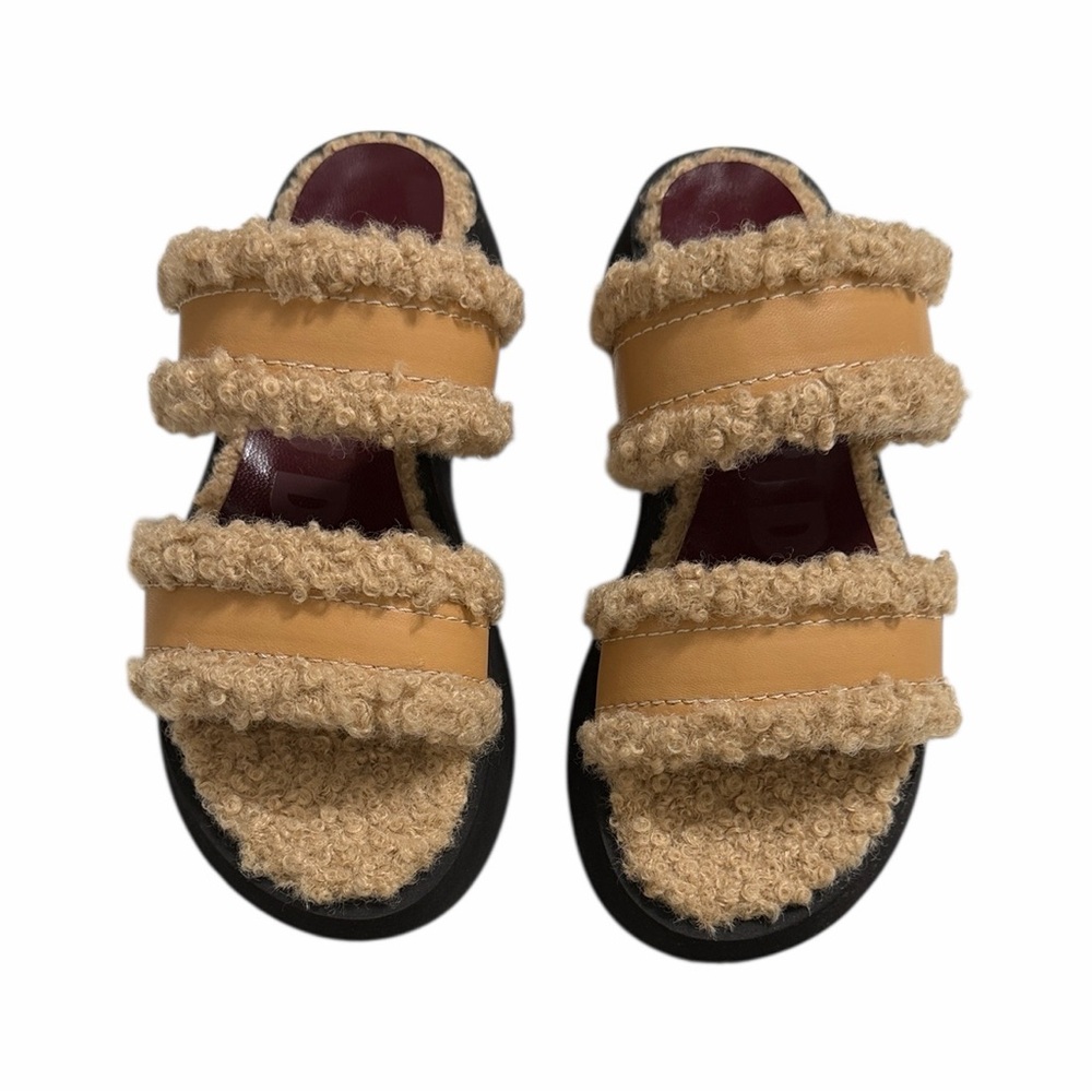 STAUD Siesta Sandal in Doe Size 37